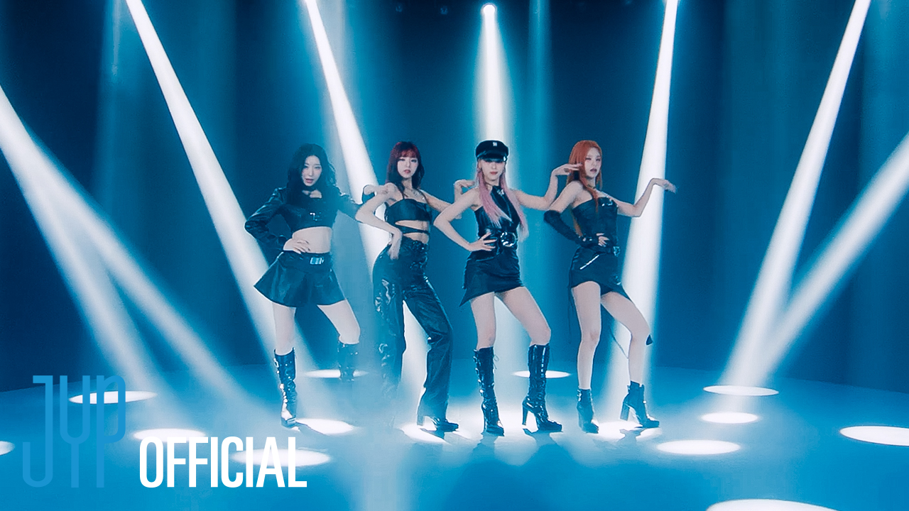 ITZY "UNTOUCAHBLE" M/V